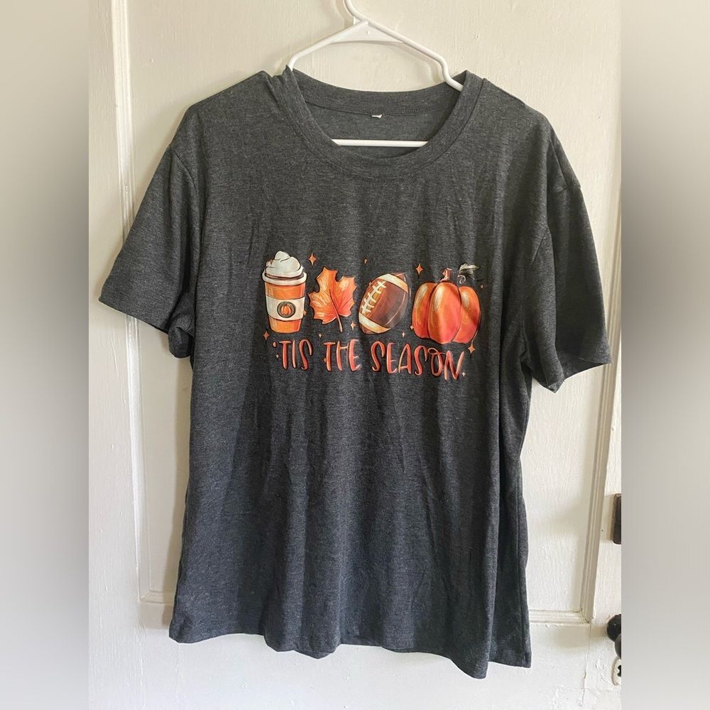 Festive Fall "tis the season" Gray Shortsleeve Shirt Womens Size XL